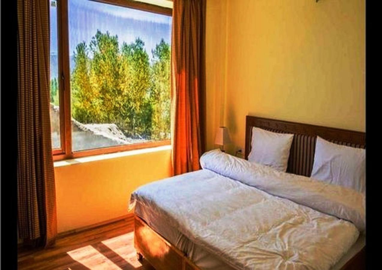 מלון לה Himalayan Residency Ladakh מראה חיצוני תמונה